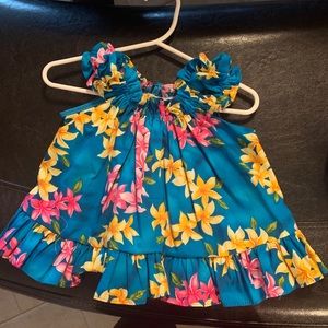 Baby girl Hawaiian style floral 2 piece outfit